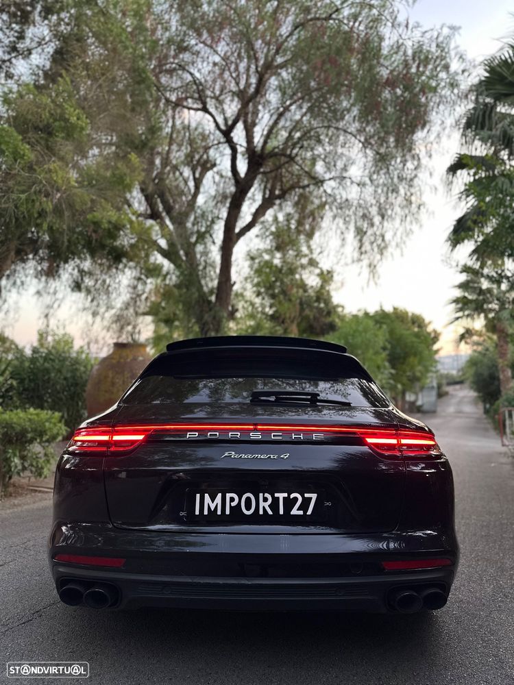 Porsche Panamera Sport Turismo 4 E-Hybrid - 6