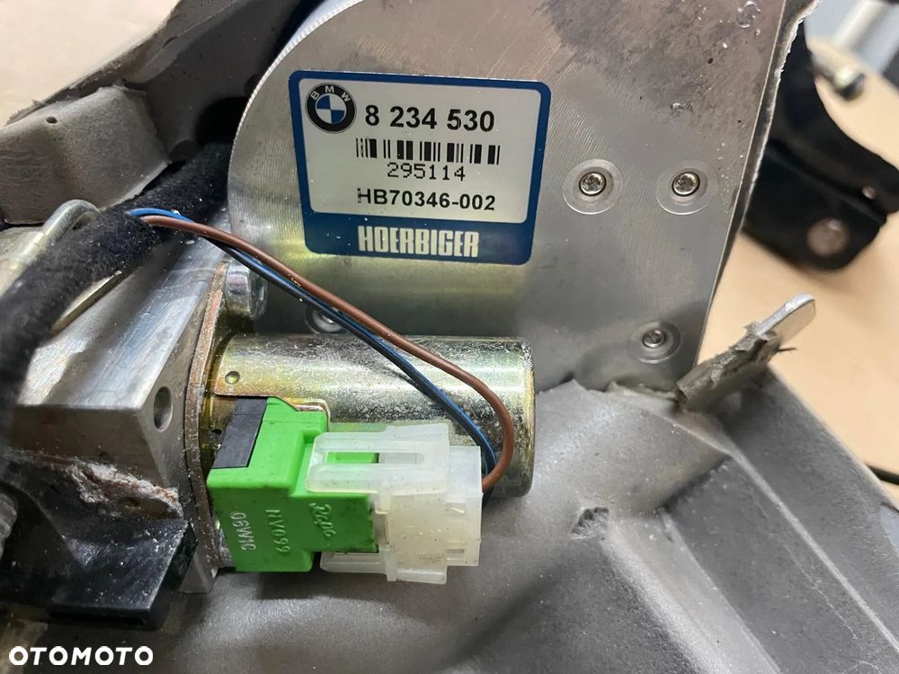 BMW E46 CABRIO POMPA HYDRAULICZNA DACHU 8234530 - 2