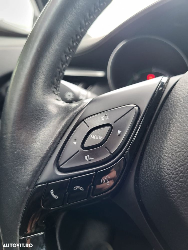 Toyota C-HR 1.8 HSD 122 CP 4x2 CVT C-ult Style - 22