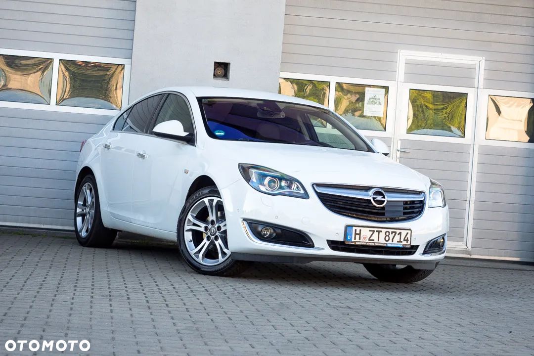 Opel Insignia 1.6 T Cosmo S&S - 1