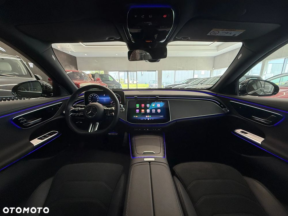Mercedes-Benz Klasa E 220 d 4-Matic AMG - 14