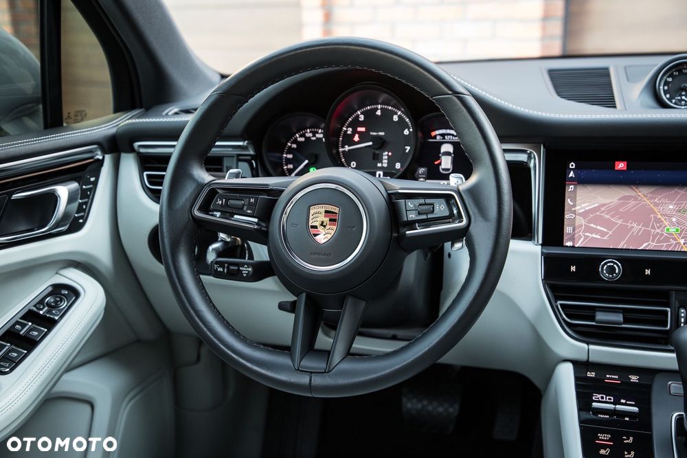 Porsche Macan PDK - 32