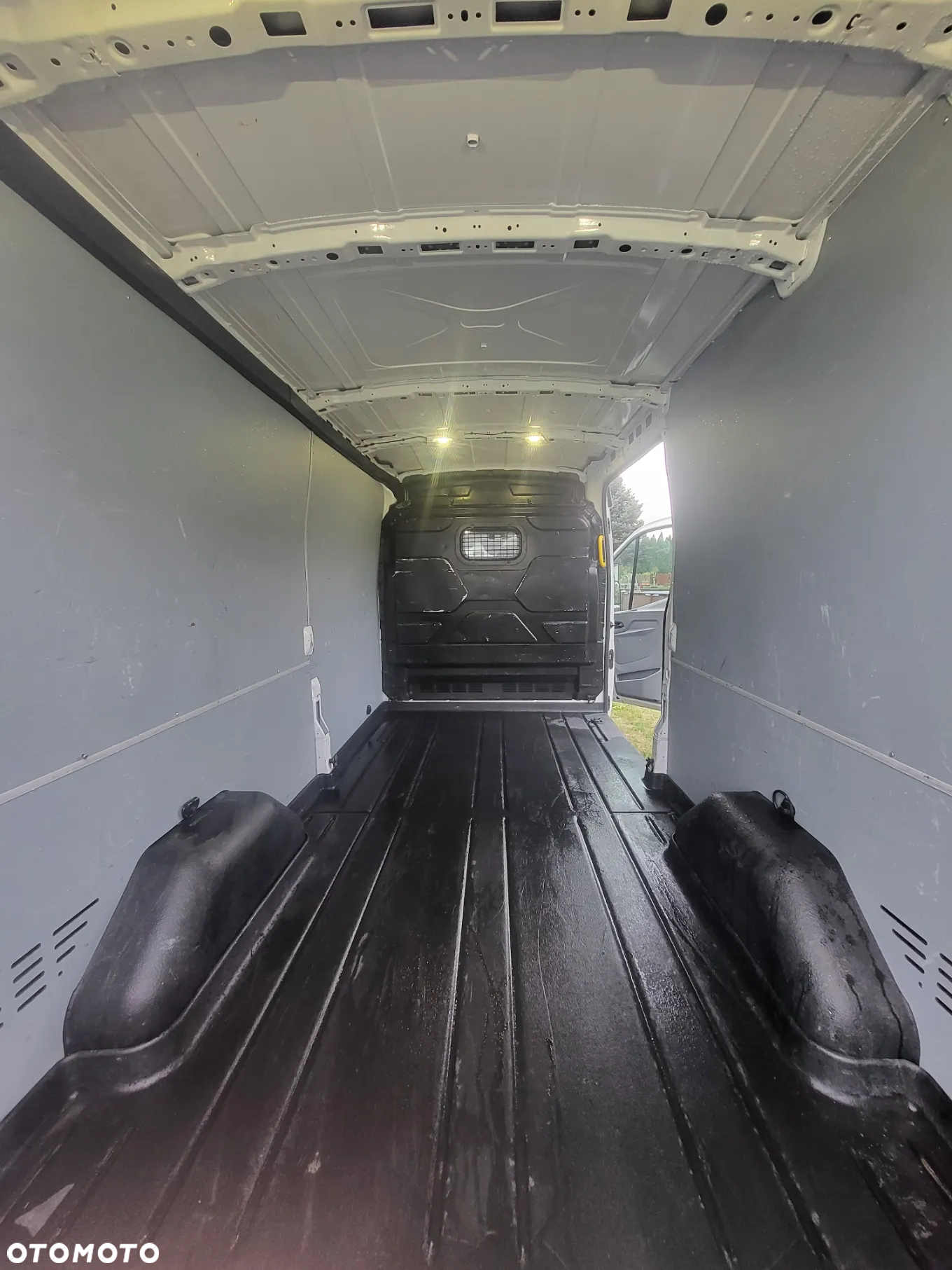 Ford Transit - 7