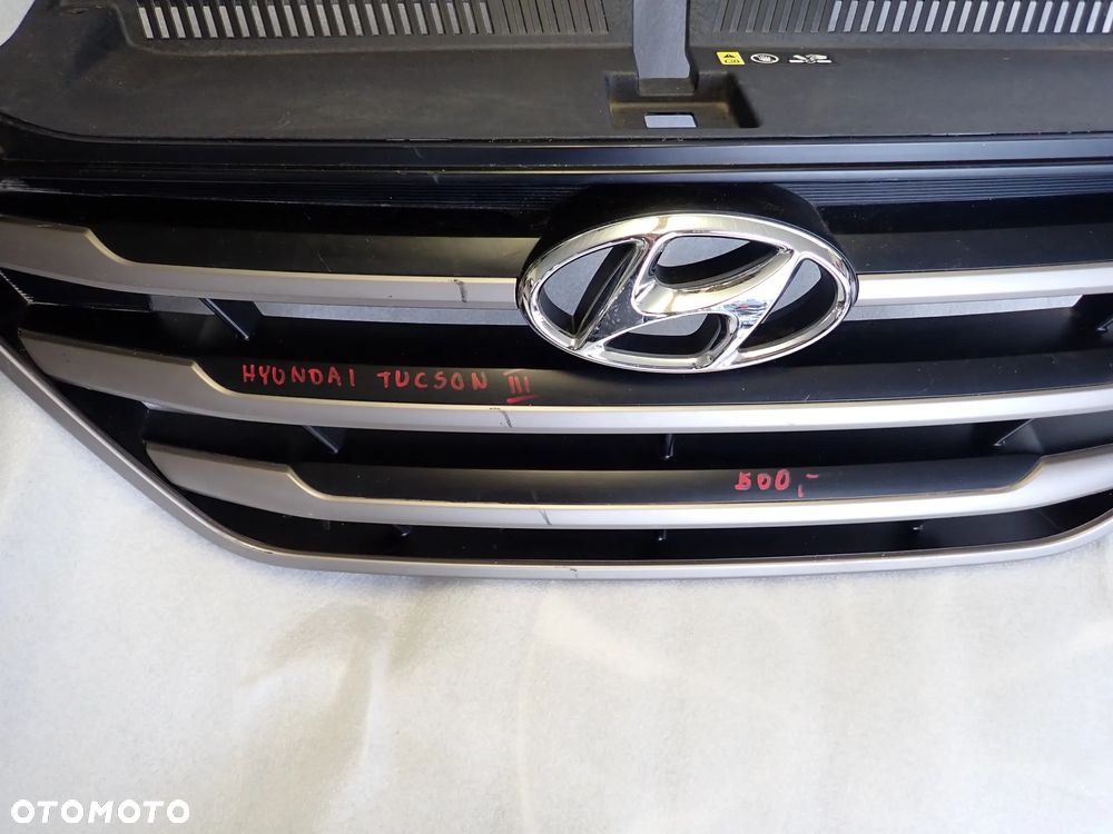 HYUNDAI TUCSON III GRILL - 2