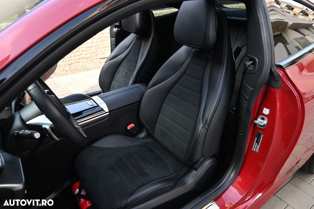 Mercedes-Benz CLE 300 4MATIC Aut. MHEV - 31