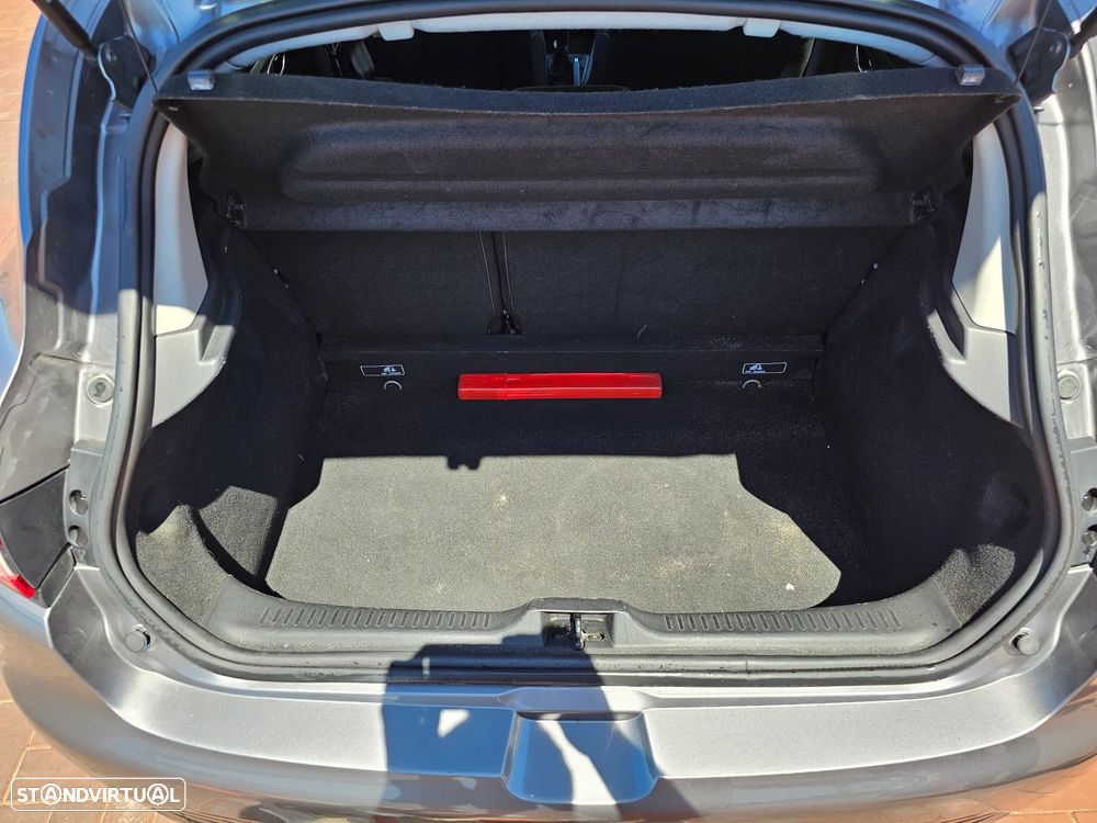 Renault Clio 1.5 dCi Dynamique S - 11
