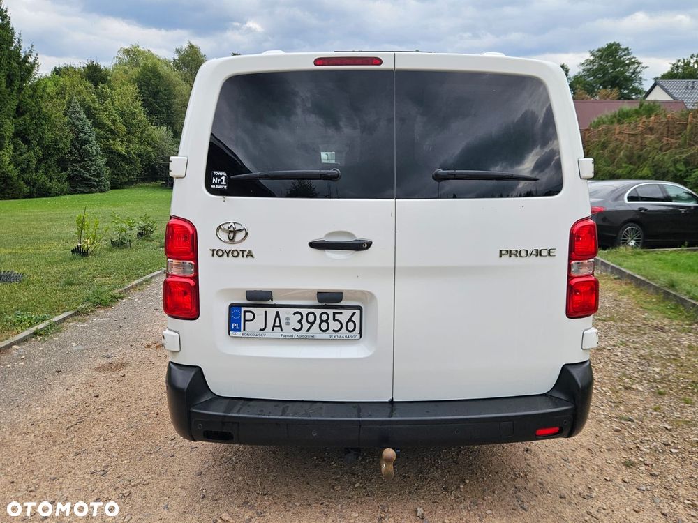 Toyota ProAce 2,0-l-D-4D L2 (8-Si.) Verso Shuttle Comfort - 8