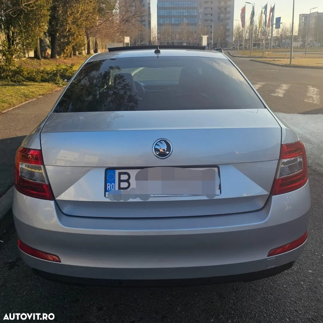 Skoda Octavia - 10