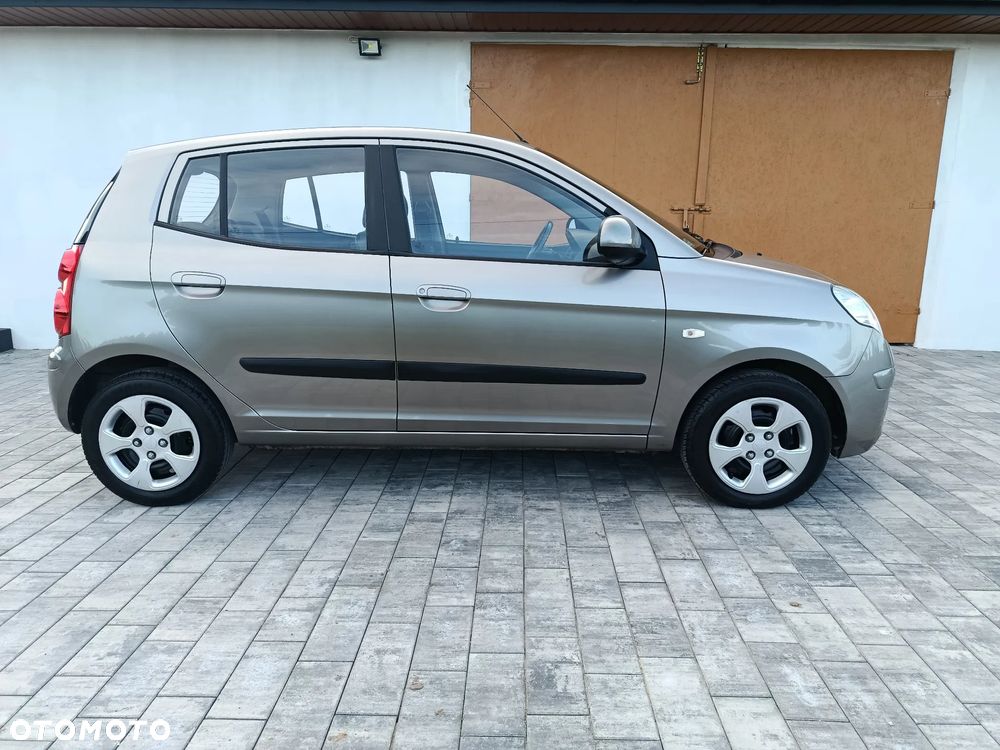 Kia Picanto - 18