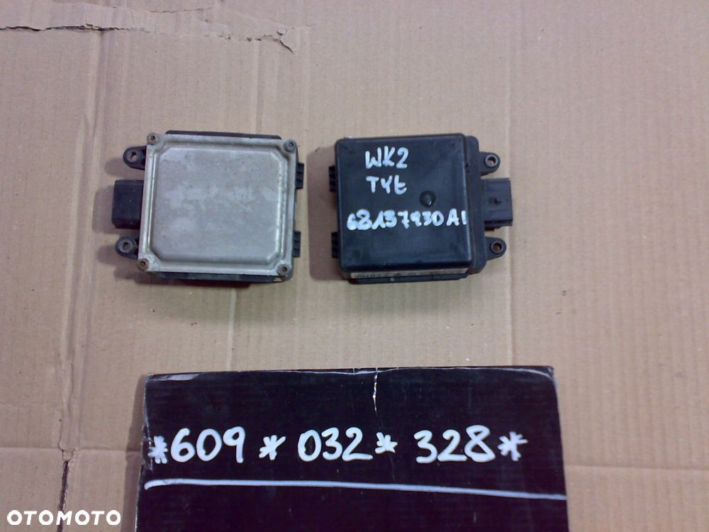 jeep grand cherokee wk2 iv radar czujnik martwe pole 68137930ai - 1
