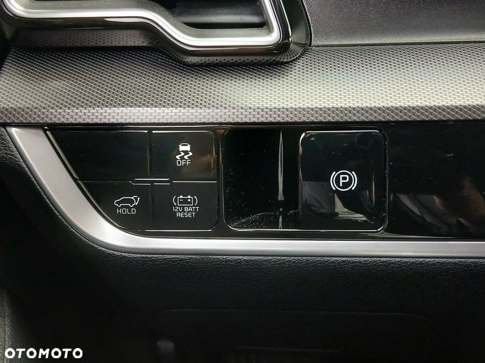 Kia Sportage 1.6 T-GDI HEV Business Line 2WD - 37