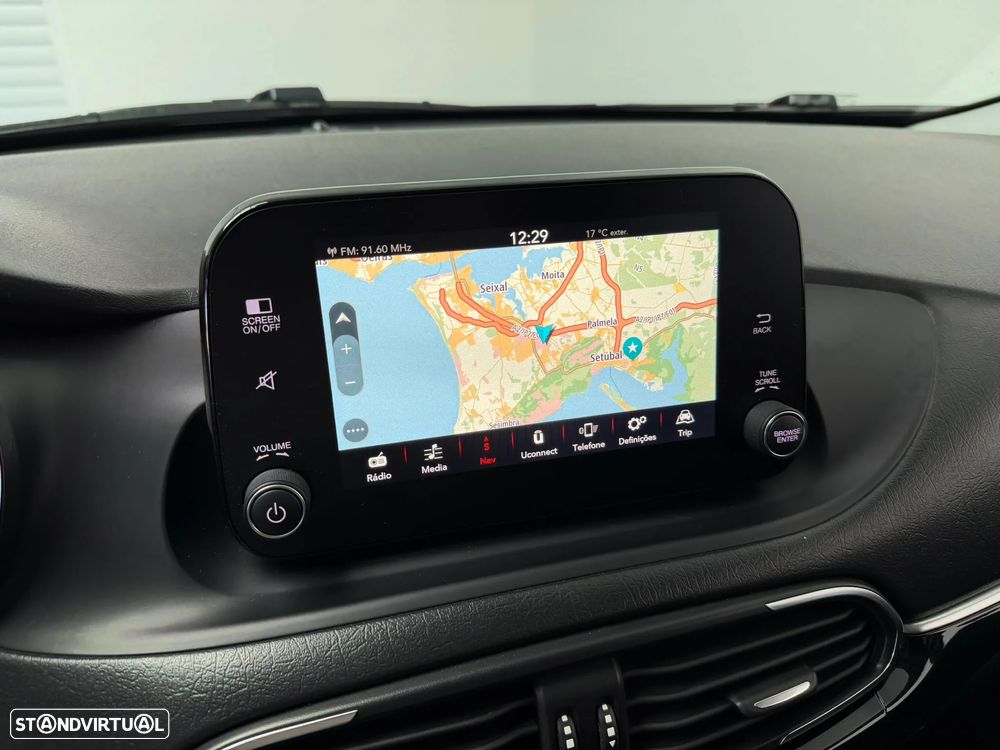 Fiat Tipo Station Wagon 1.0 GSE T3 City Life - 18