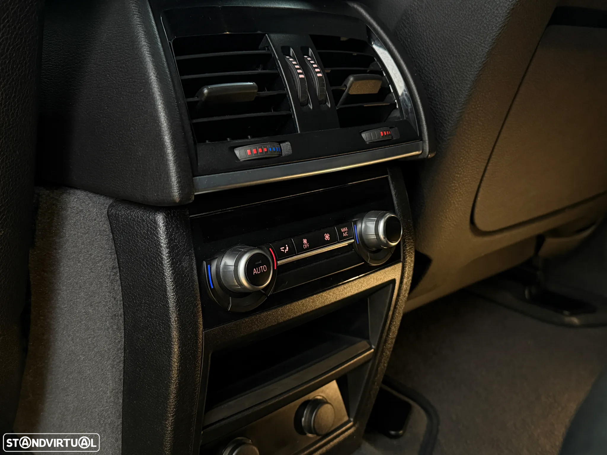 BMW X5 40e xDrive Pack M - 27
