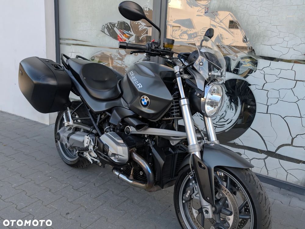 BMW R - 16