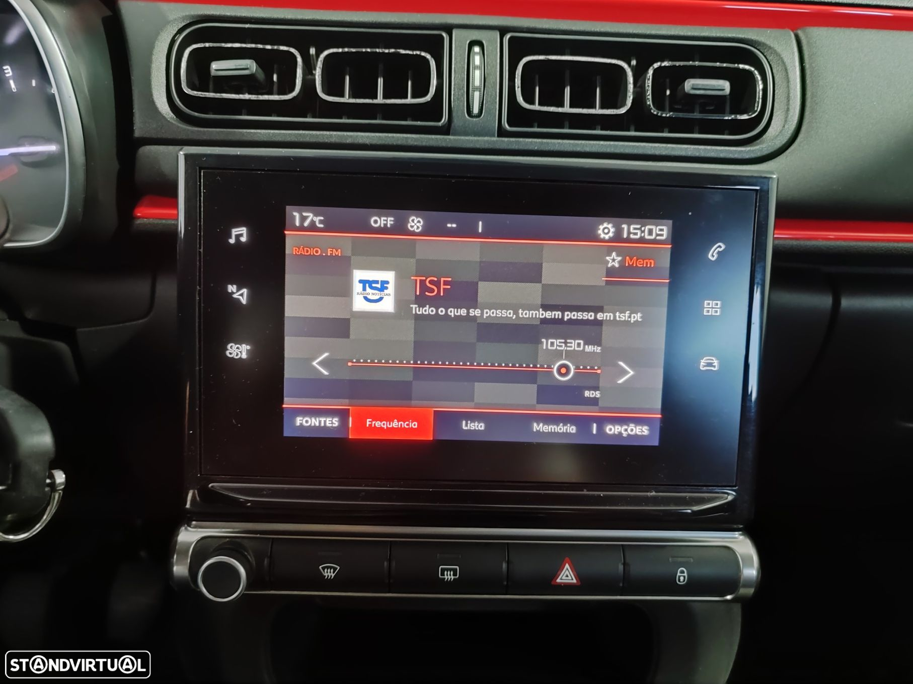 Citroën C3 1.2 PureTech Shine - 21