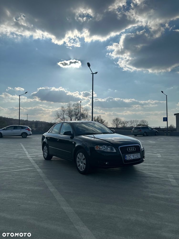 Audi A4 Limousine 2 - 5