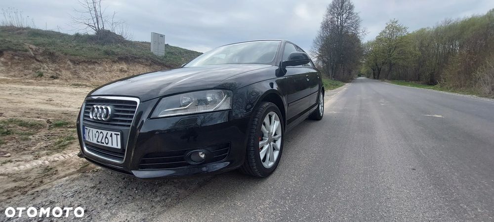Audi A3 Sportback - 2