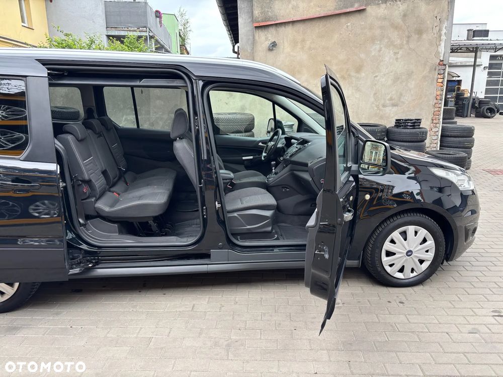 Ford Tourneo Connect 1.5 TDCi Start-Stop Titanium - 20