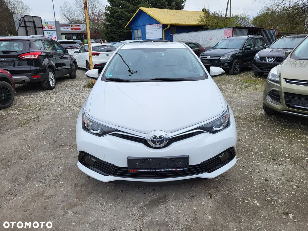 Toyota Auris 1.33 Dual-VVT-i Cool - 9