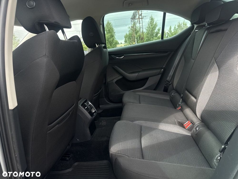 Skoda Octavia 1.5 TSI ACT Ambition - 30