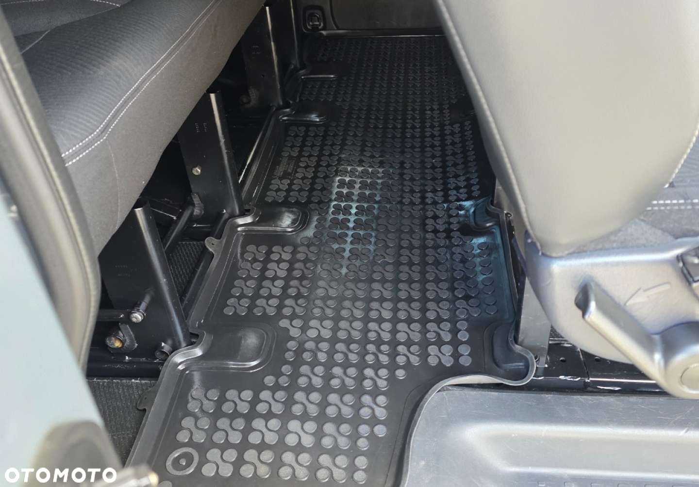 Renault Trafic - 25