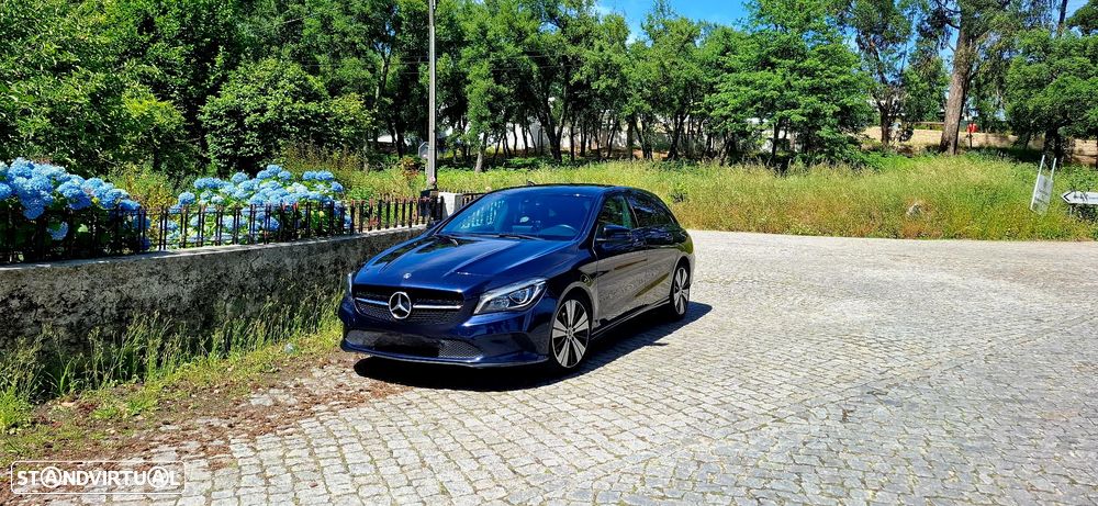 Mercedes-Benz CLA 180 d Shooting Brake Urban - 1