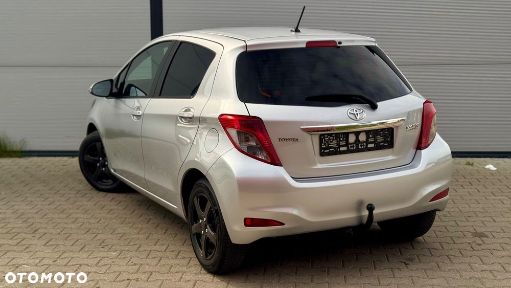 Toyota Yaris 1.3 VVT-i Luna - 23