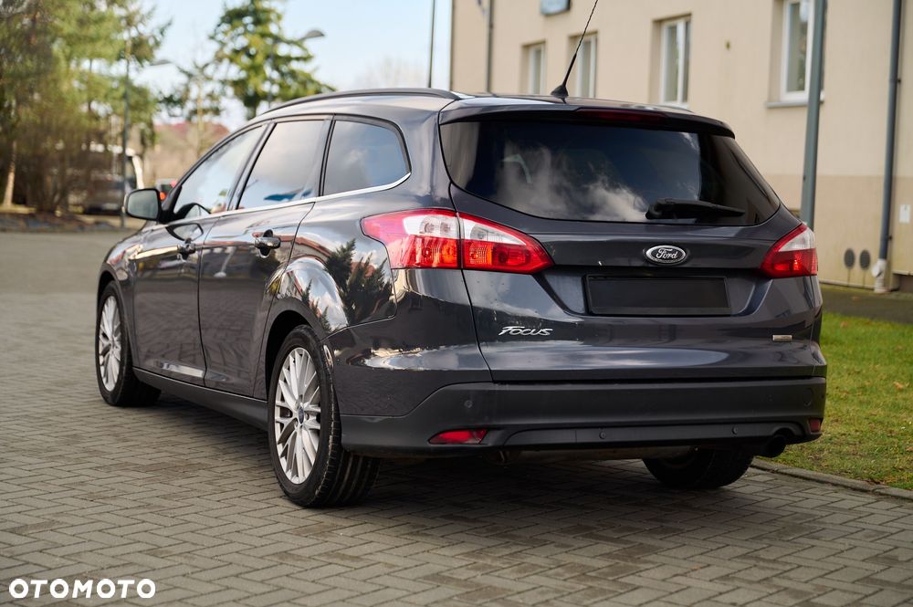 Ford Focus 1.6 EcoBoost Edition - 10