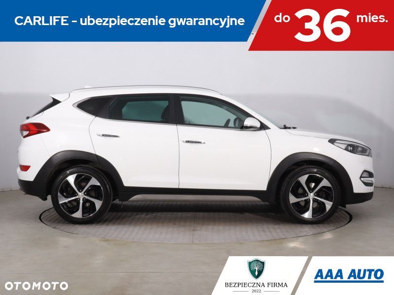 Hyundai Tucson - 8