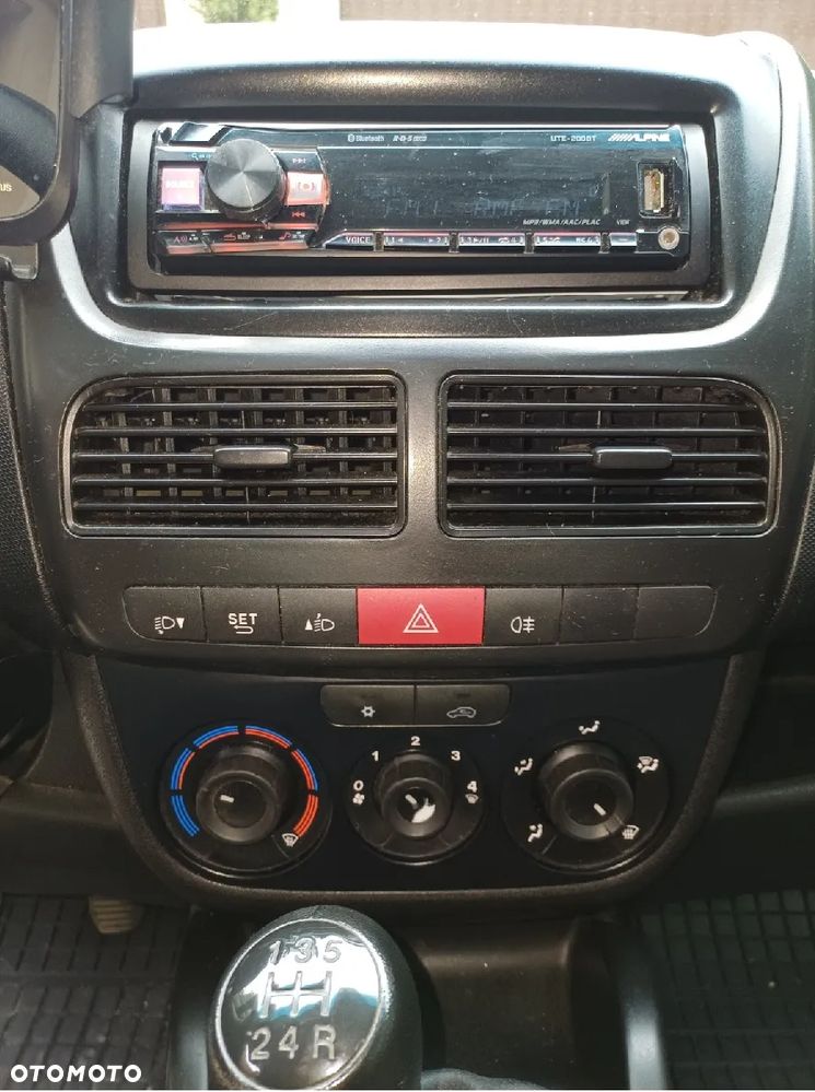 Opel Combo VAN - 11