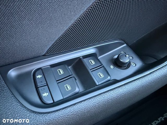 Audi A3 Sportback 1.4 TFSI e-tron S tronic - 16