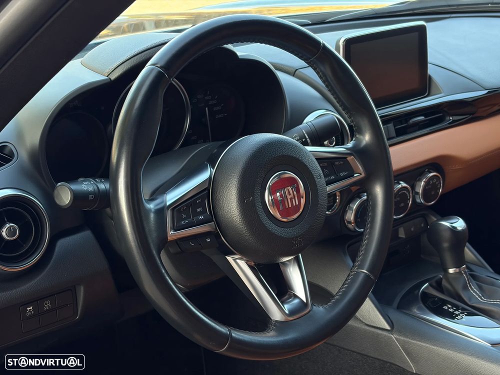 Fiat 124 Spider 1.4 T Multiair Lusso AT - 24
