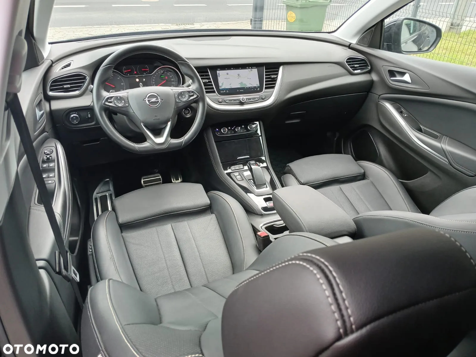 Opel Grandland X Plug-in-Hybrid4 1.6 DI Start/Stop Business INNOVATION - 20
