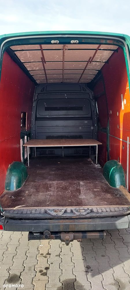 Mercedes-Benz Sprinter - 10