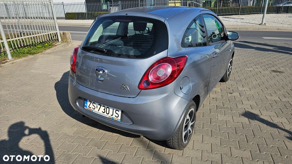 Ford KA 1.2 Titanium ASS EU6 - 17