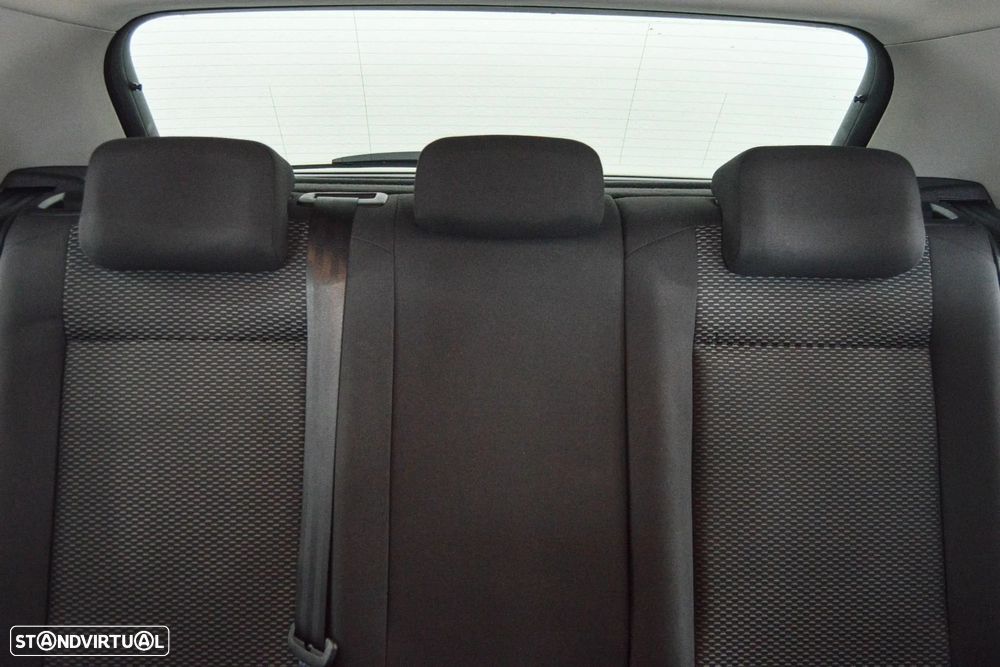 VW T-Roc 1.0 TSI Conceptline - 12