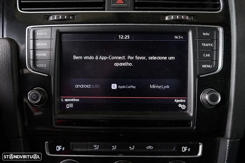 VW Golf 1.4 GTE Plug-In-Hybrid DSG - 37