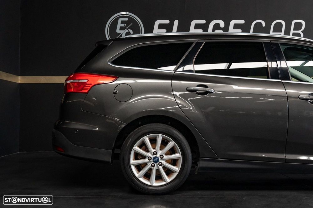 Ford Focus - 6