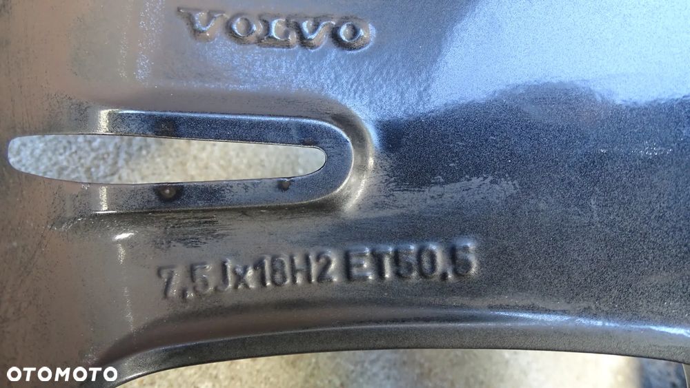 VOLVO XC40 7.5Jx18H2 ET50.5 5x108 - felga - 5