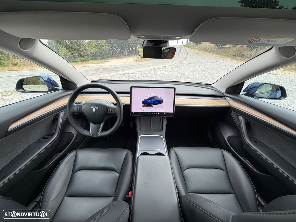Tesla Model 3 Long Range Tração Traseira - 32
