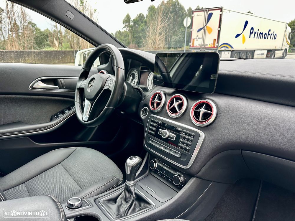 Mercedes-Benz A 180 CDI (BlueEFFICIENCY) Urban - 39