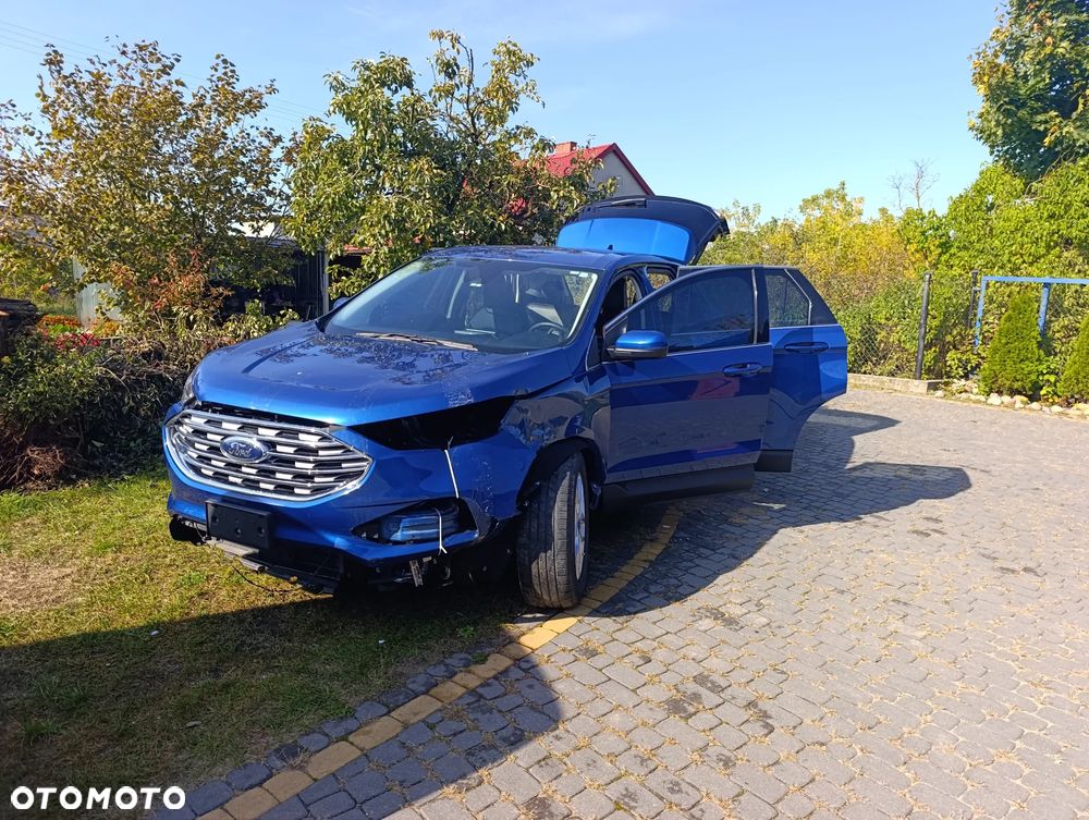 Ford Edge - 5