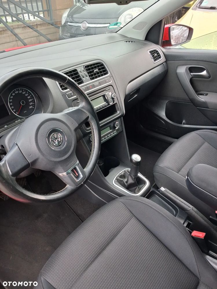 Volkswagen Polo - 17