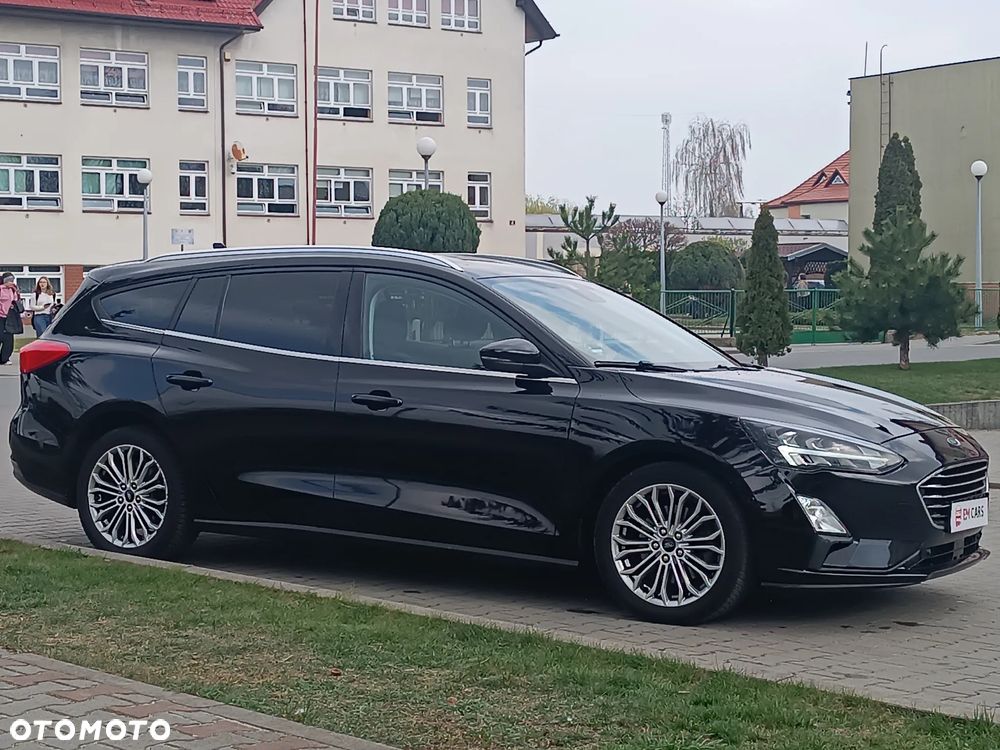 Ford Focus 1.5 EcoBlue Start-Stopp-System TITANIUM - 3