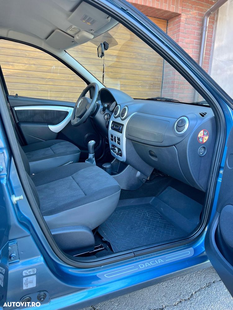 Dacia Logan - 6