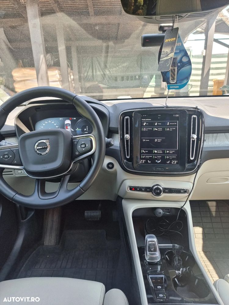 Volvo XC 40 - 4