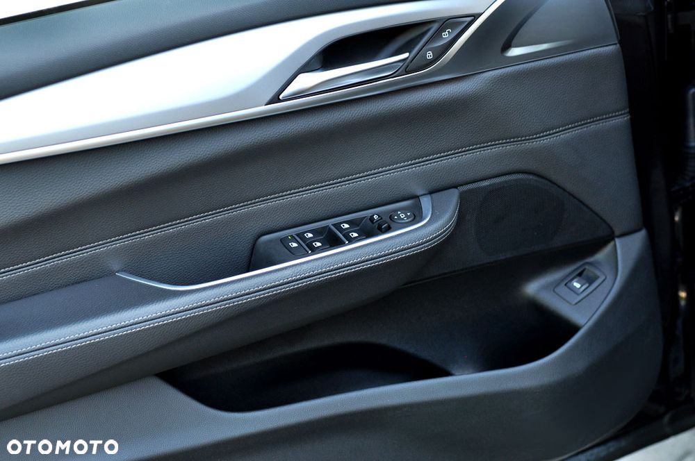 BMW 6GT 620d - 36