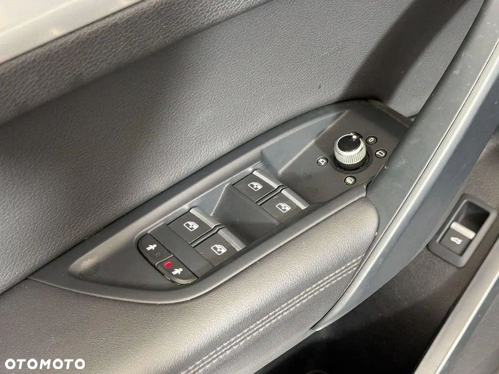 Audi Q5 45 TFSI quattro S tronic S line - 24