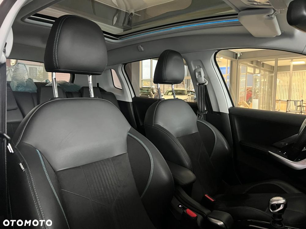 Peugeot 2008 1.2 Pure Tech GPF Crossway S&S - 40