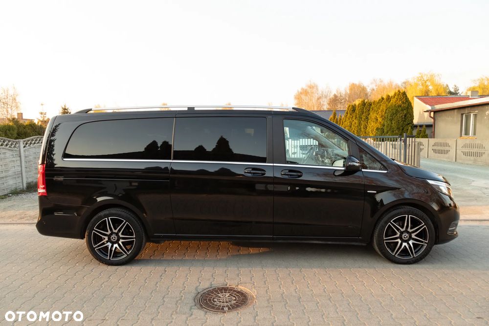 Mercedes-Benz Klasa V - 8